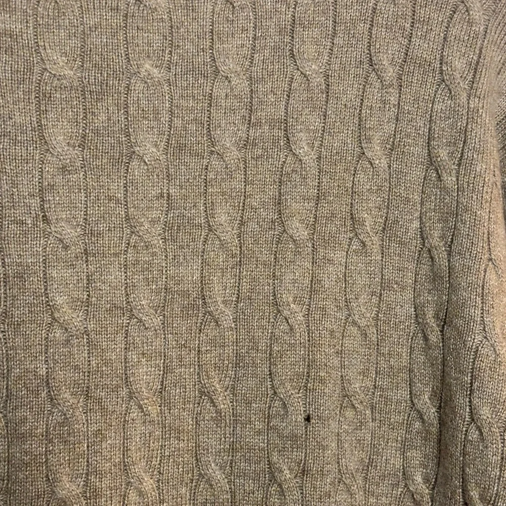 GC JCREW  Men’s Cable Knit Cashmere pullover sweater in Camel size XL
